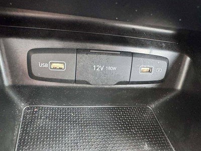 2023 Hyundai TUCSON SE