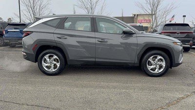 2024 Hyundai TUCSON SE