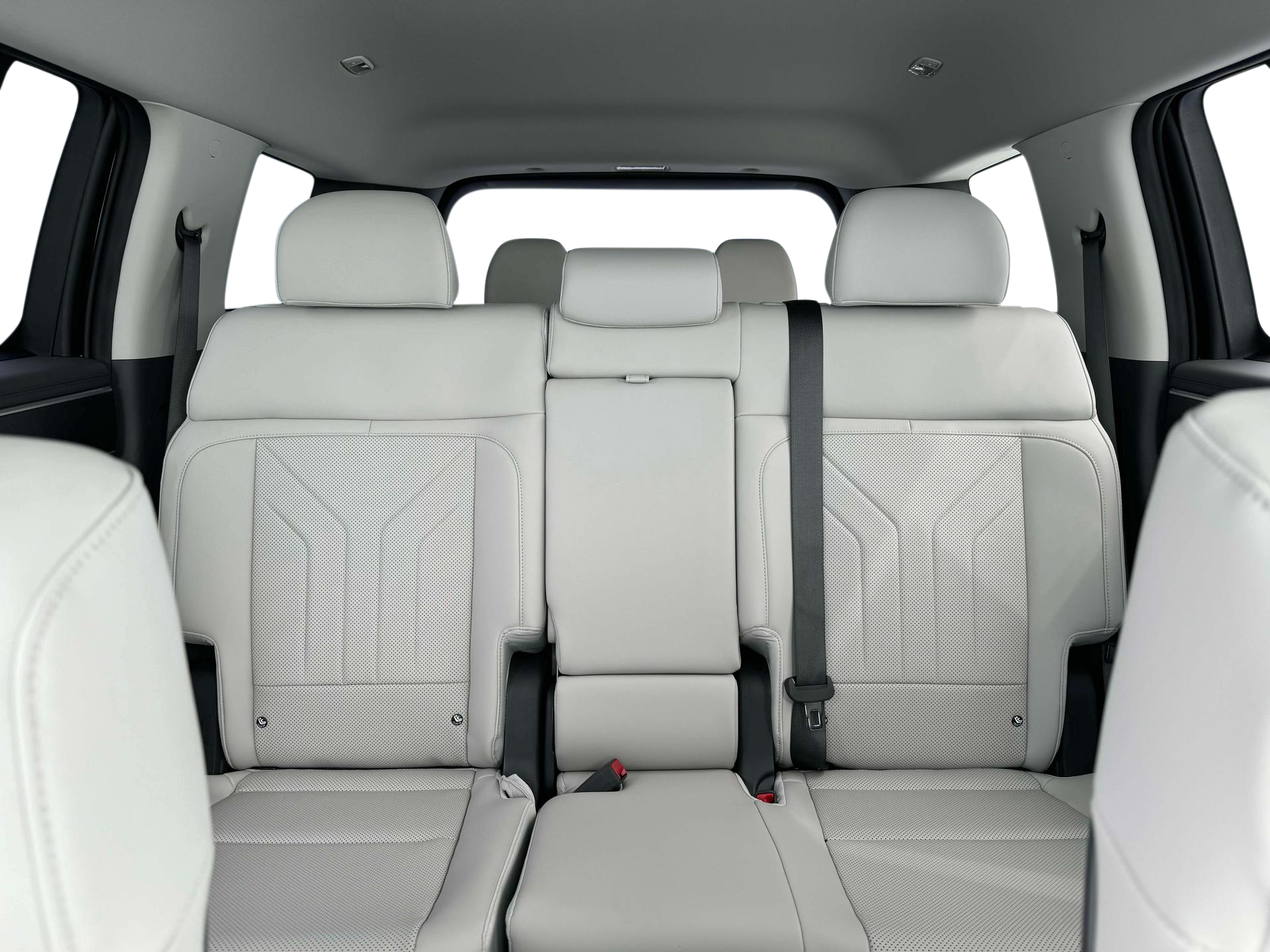 2025 Hyundai SANTA FE HYBRID SEL