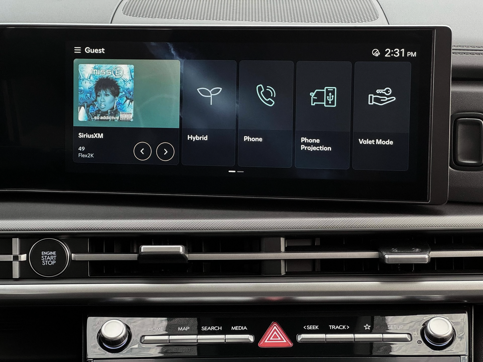 2025 Hyundai SANTA FE HYBRID SEL