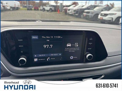 2022 Hyundai SONATA SE