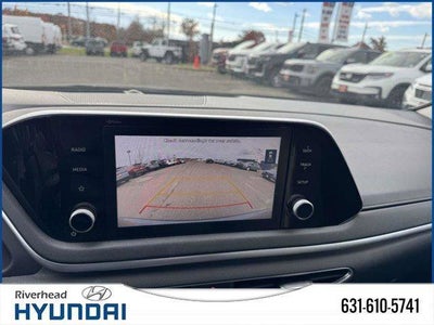 2022 Hyundai SONATA SE