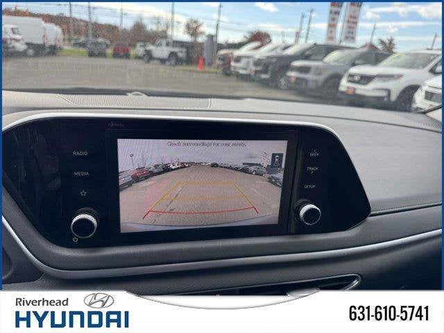 2022 Hyundai SONATA SE