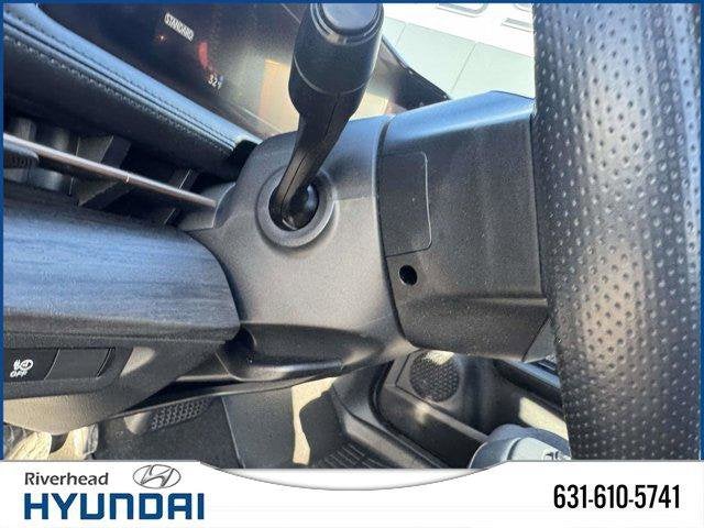 2023 Nissan Ariya VENTURE+