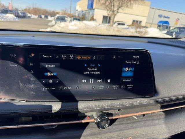 2023 Nissan Ariya VENTURE+