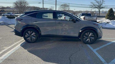 2023 Nissan Ariya VENTURE+