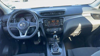 2022 Nissan Rogue Sport S