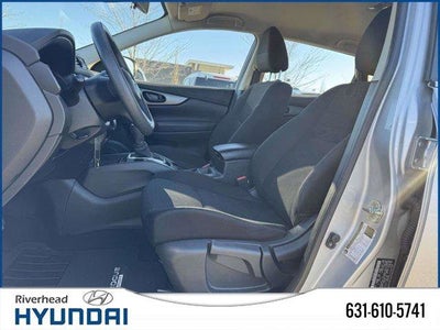 2022 Nissan Rogue Sport S