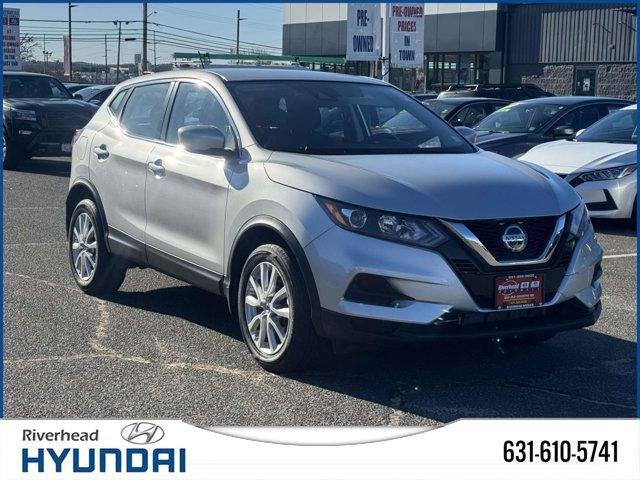 2022 Nissan Rogue Sport S