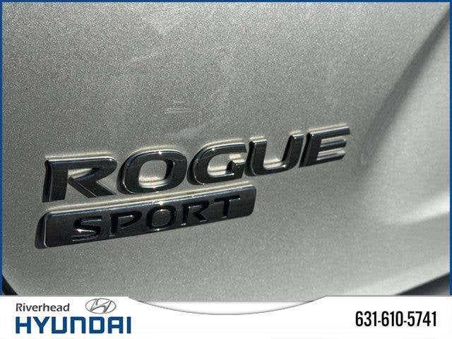 2022 Nissan Rogue Sport S