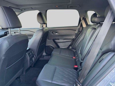 2024 Nissan Rogue Platinum