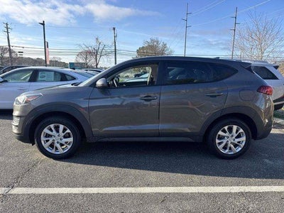 2020 Hyundai TUCSON SE