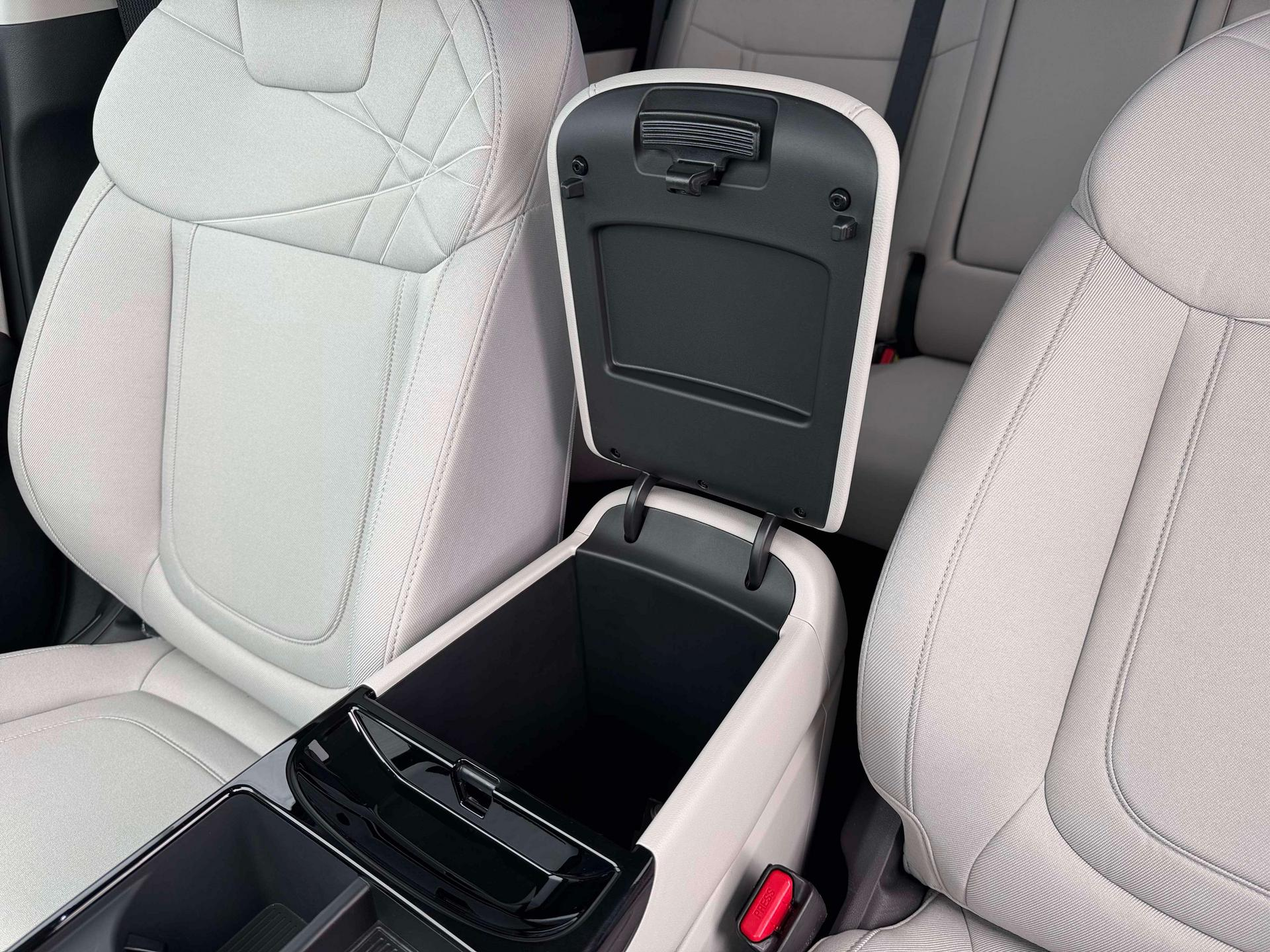 2025 Hyundai TUCSON PLUG-IN HYBRID SEL