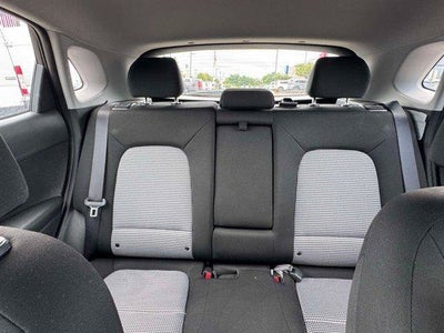 2023 Hyundai KONA SE