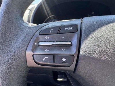 2023 Hyundai KONA SE