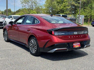 2024 Hyundai SONATA HYBRID SEL