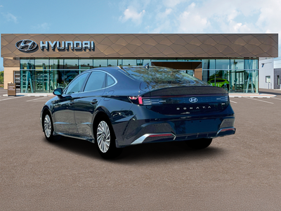2025 Hyundai SONATA HYBRID SEL