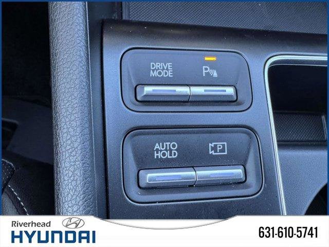 2024 Hyundai SONATA HYBRID Limited