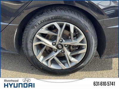 2022 Hyundai SONATA SEL