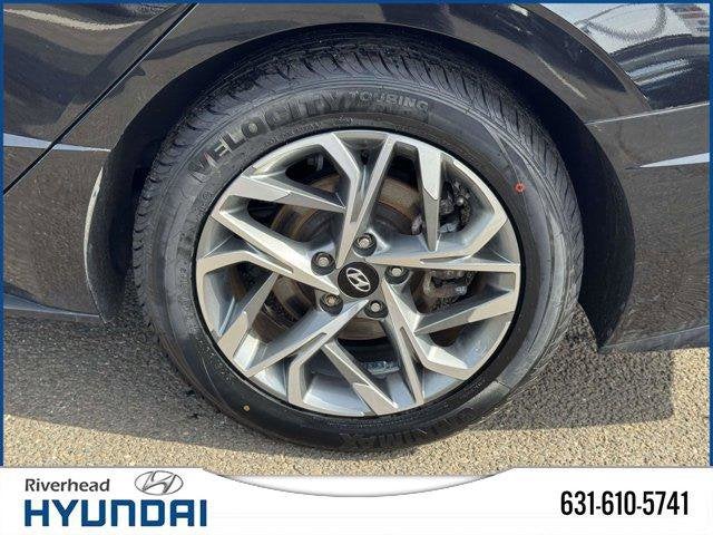 2022 Hyundai SONATA SEL