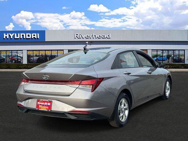 2023 Hyundai ELANTRA SE