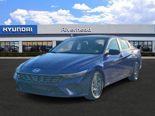 2024 Hyundai ELANTRA SE
