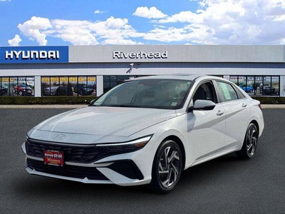 2025 Hyundai ELANTRA Limited