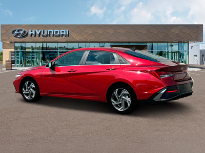 2025 Hyundai ELANTRA Limited