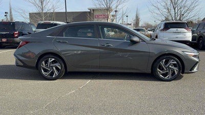 2025 Hyundai ELANTRA SEL Convenience