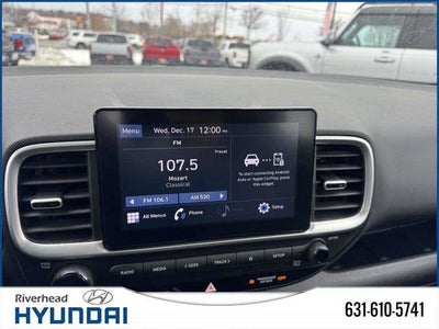 2022 Hyundai VENUE SE