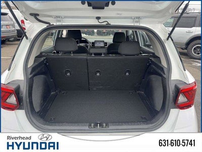 2022 Hyundai VENUE SE