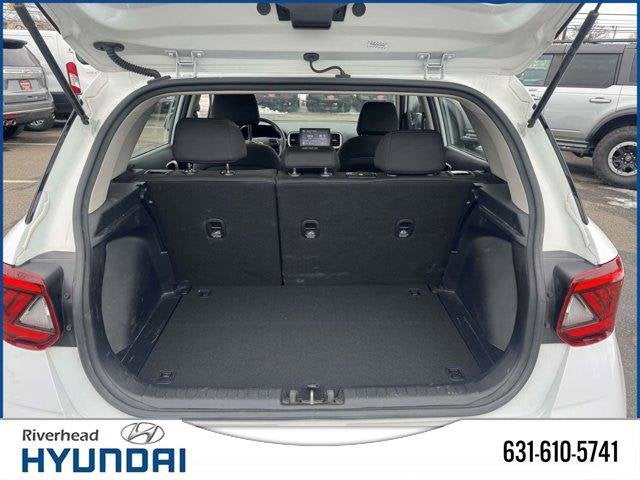 2022 Hyundai VENUE SE