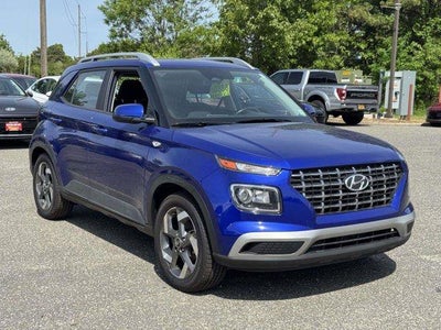 2023 Hyundai VENUE SEL