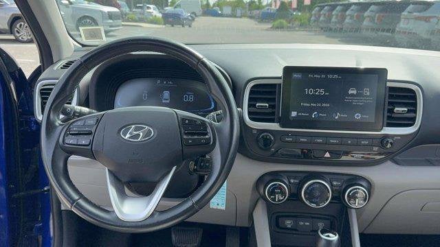 2023 Hyundai VENUE SEL