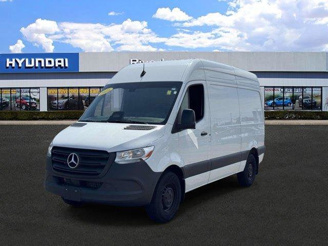 2025 Mercedes-Benz Sprinter 2500 2500 Standard Roof I4 Diesel 144" RWD