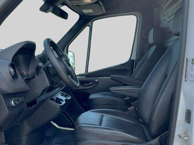 2025 Mercedes-Benz Sprinter 2500 2500 Standard Roof I4 Diesel 144" RWD