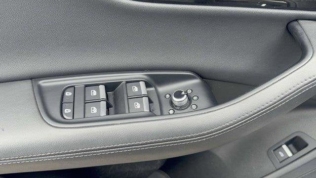 2023 Audi Q7 45 Premium Plus quattro